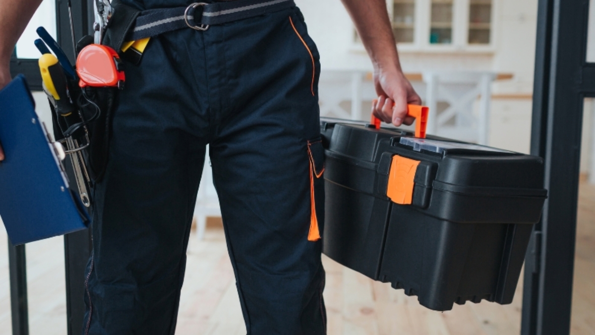 Marido de Aluguel 2.0: Como Ganhar R$ 3.000 ou Mais por Mês Fazendo Desentupimentos Simples em Casa